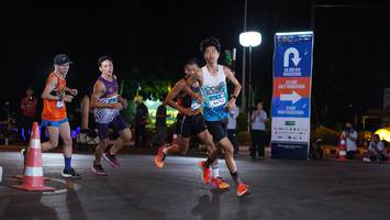 BIB: 07677, 42195, 211
                            <button type="button" onclick="openModal(23004981)" class="btn btn-primary btn-sm float-right btn-popup" data-toggle="modal" data-target=".modal-high-quality">
                        <i class="fas fa-shopping-cart"></i> Add to Cart
                    </button>
                                            <button type="button" onclick="isThisMe(23004981, true)" class="btn btn-success btn-sm float-right btn-popup btn-isme hidden" data-toggle="tooltip" data-placement="bottom" title="นี่คือรูปของคุณใช่ไหม คลิกที่นี่เพื่อเอาเข้าอัลบั้ม">
                        <i class="fas fa-plus"></i> Add to album
                    </button>
                    <button type="button" onclick="isThisMe(23004981, false)" class="btn btn-warning btn-sm float-right btn-popup btn-isnotme hidden">
                        <i class="fas fa-ban"></i> Remove from album
                    </button>